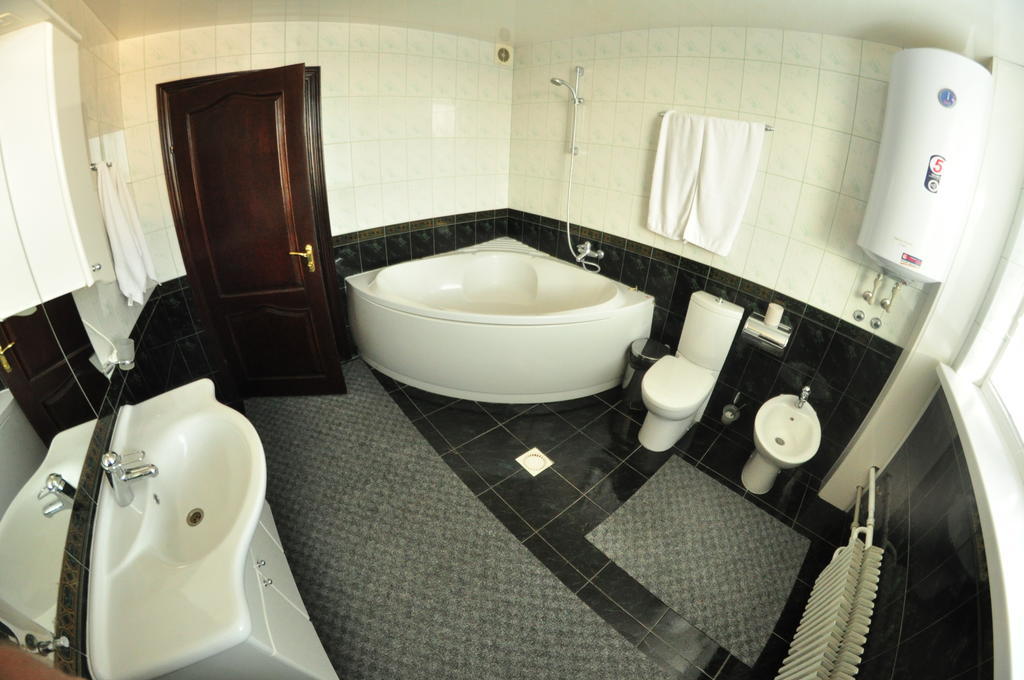 Tourist Hotel Carcóvia Quarto foto